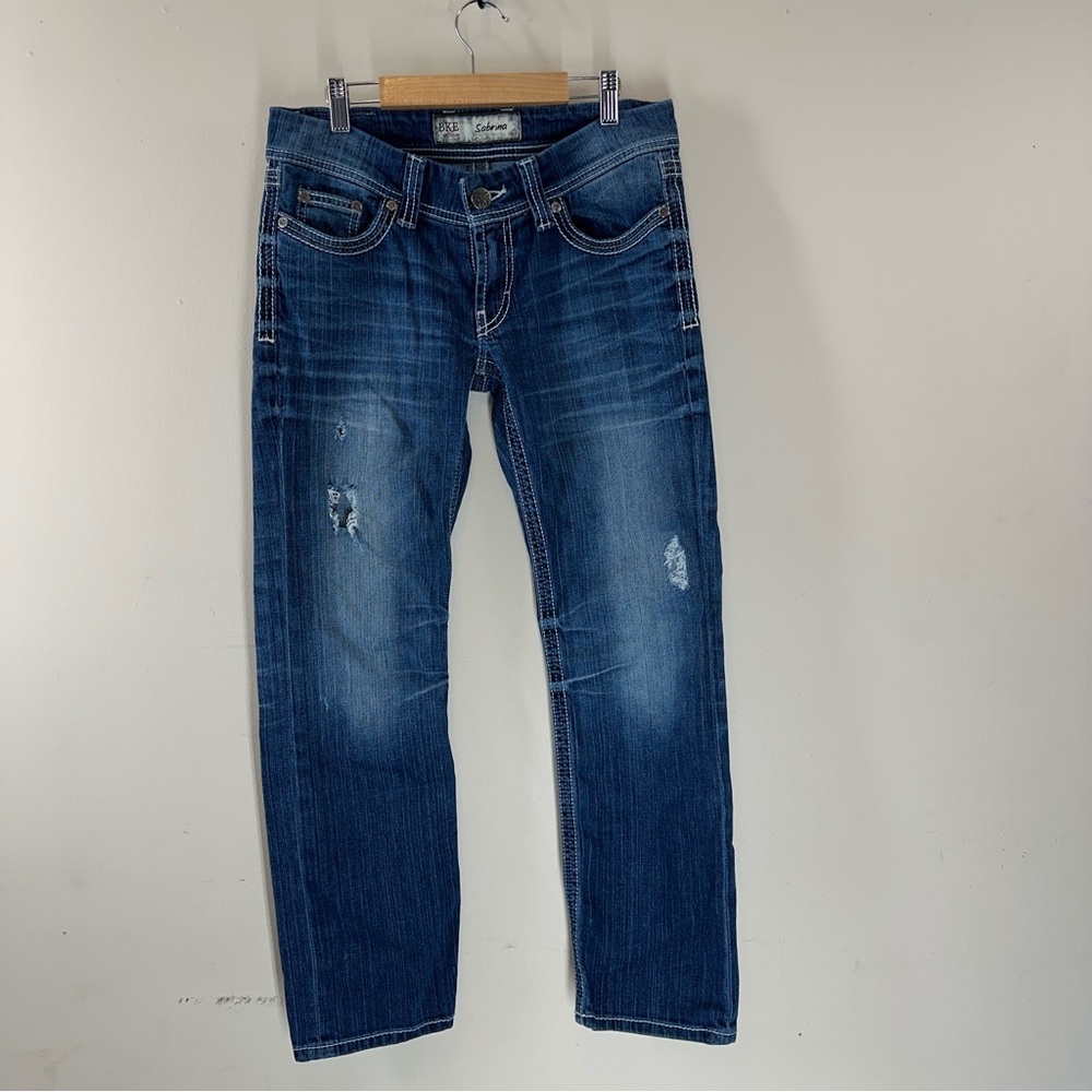 BKE Sabrina Bootcut Jeans Womens 28x24 Medium Wash Distressed Stretch Buckle